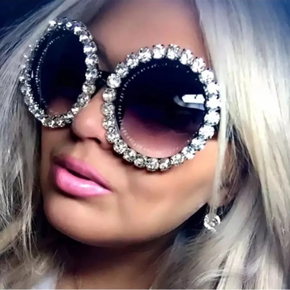 None Accessories - Elegant Crystal-Embellished Sunglasses